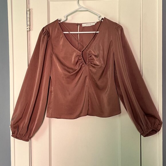 ASTR the label strappy keyhole blouse mauve medium feminine coquette going out - Picture 1 of 8